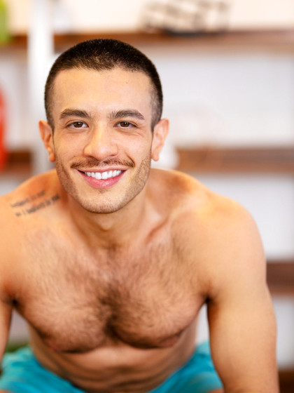 Hot studs Manny and Phoenix gay anal sex