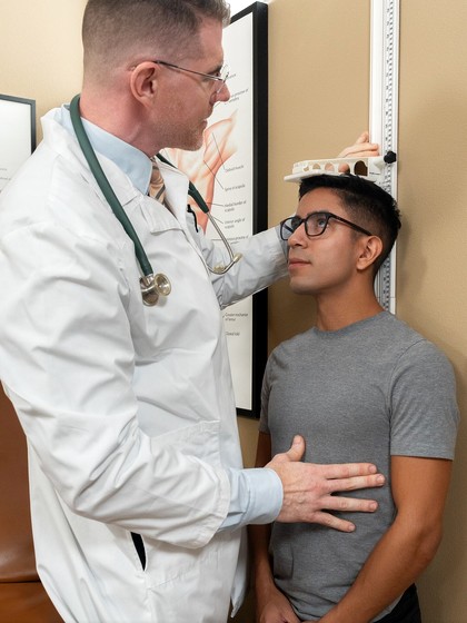 Milo Vol. 3, Title: Dr. Wolf's Office